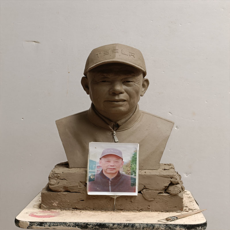 Niestandardowa rzeźba portretowa z brązu